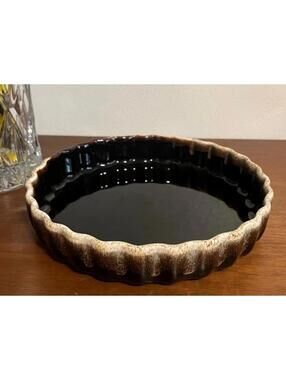 Vintage Pfaltzgraff Stoneware Pie Dish – Fluted Edge